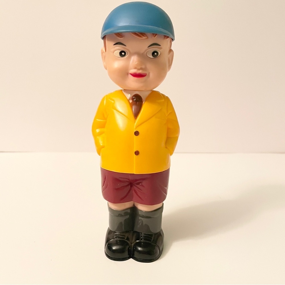 Vintage 1980s Squirt Wee Boy Plastic Figure Retro Gag Toy Novelty